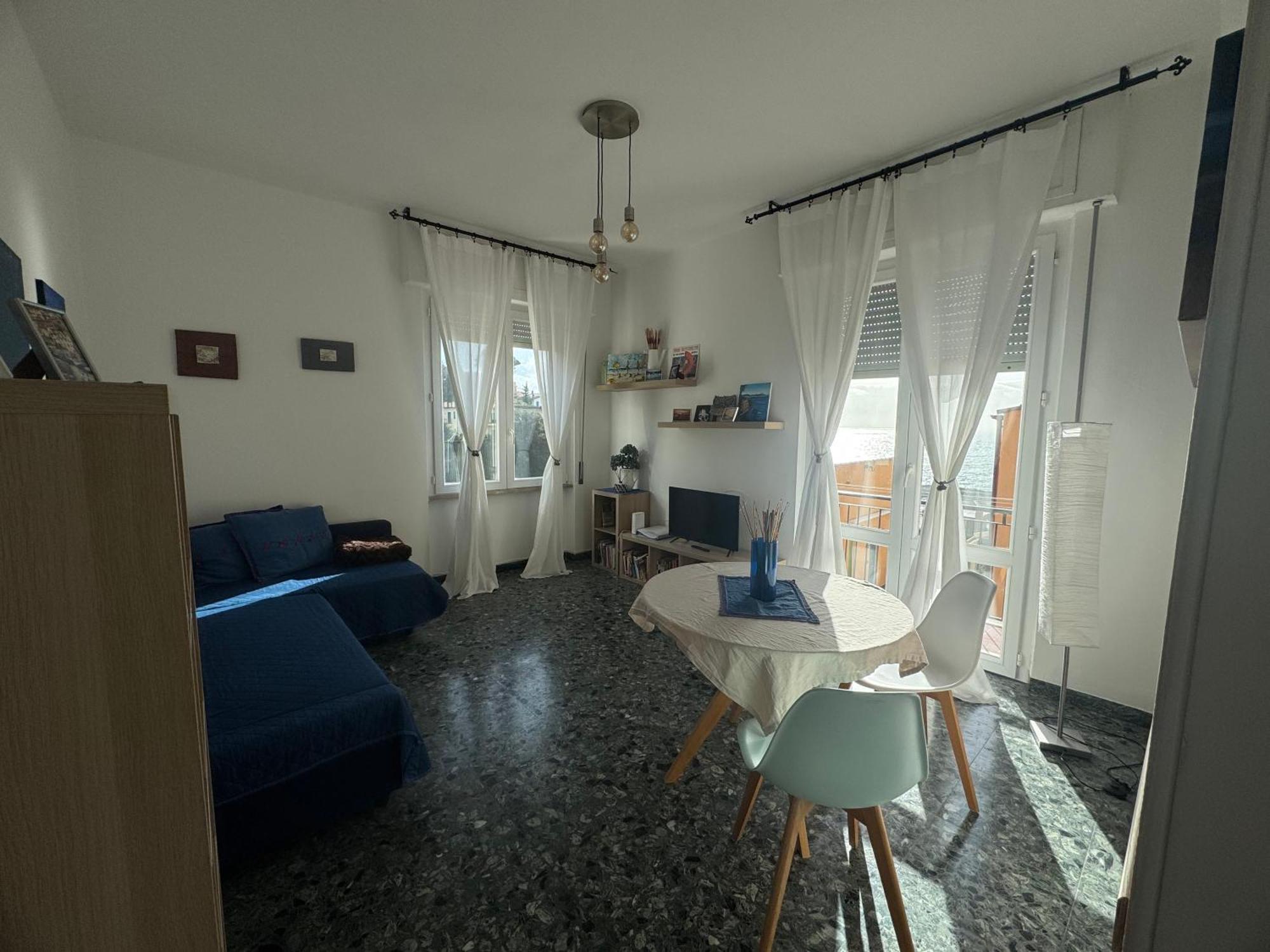 2-Bedroom Sunny Sea View With Balcony, La Casa Di Christine モンテロッソ・アル・マーレ エクステリア 写真